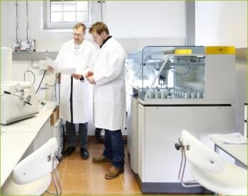 CRB GmbH | X-ray fluorescence spectrometer AXIOS