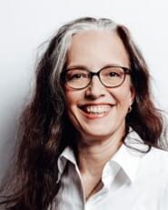 Bettina Blecher | CRB Analyse Service GmbH